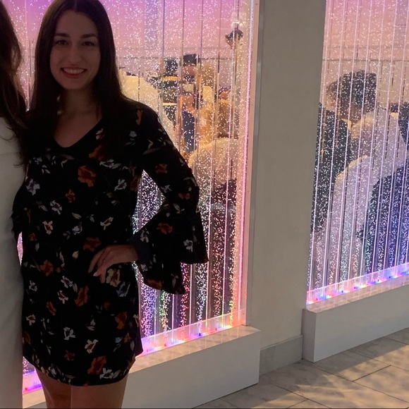 🆕 Lulus Navy Floral Dress - Picture 3 of 3